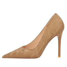 Load image into Gallery viewer, Amina muaddi ysl pointed toe heels 4” heels classy pumps bottega venetta 

